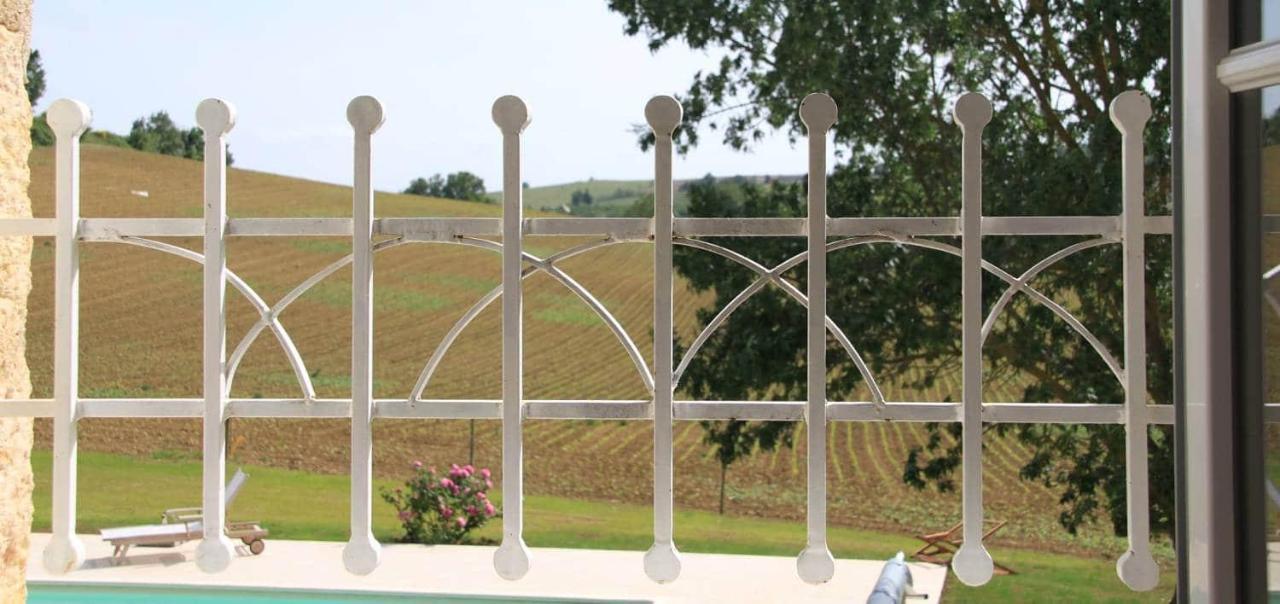 Chambres D'Hotes Le Val De La Garenne Senouillac Kültér fotó