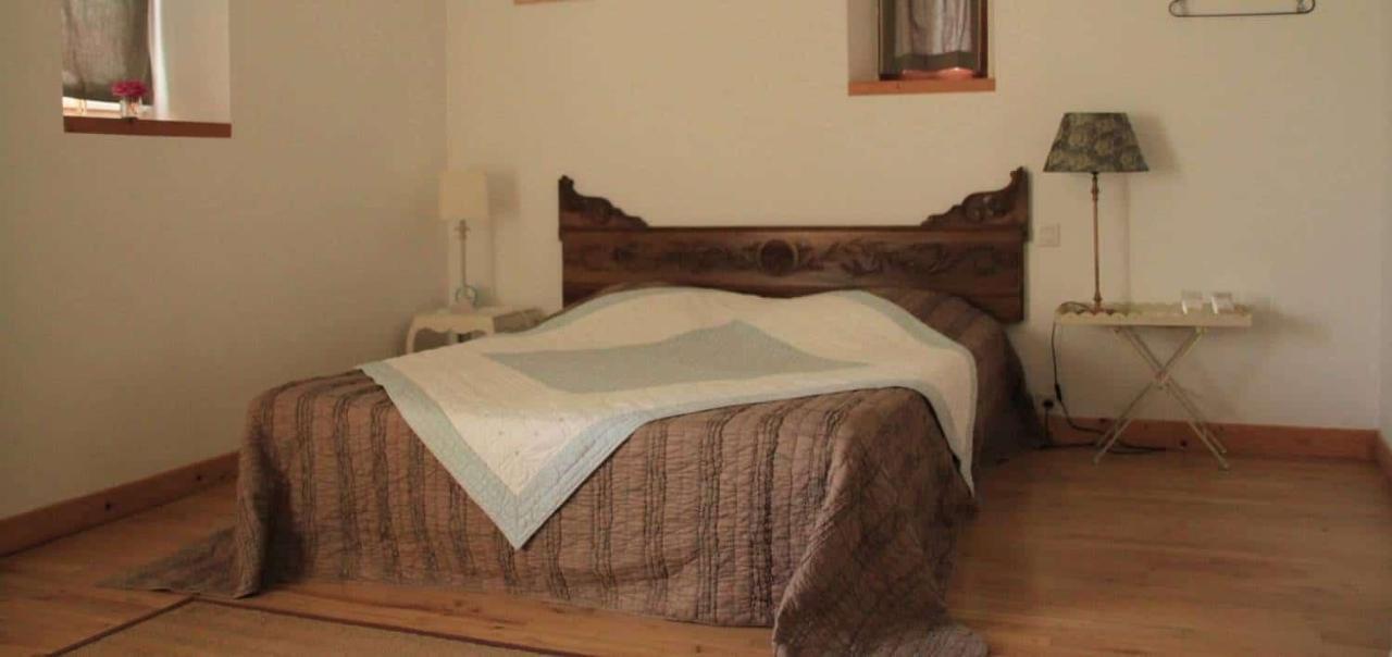 Chambres D'Hotes Le Val De La Garenne Senouillac Kültér fotó