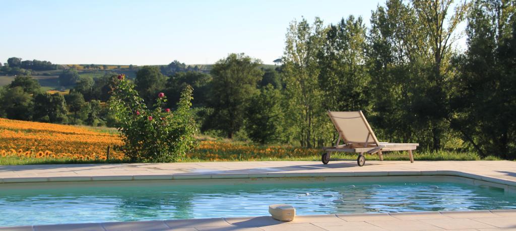Chambres D'Hotes Le Val De La Garenne Senouillac Kültér fotó